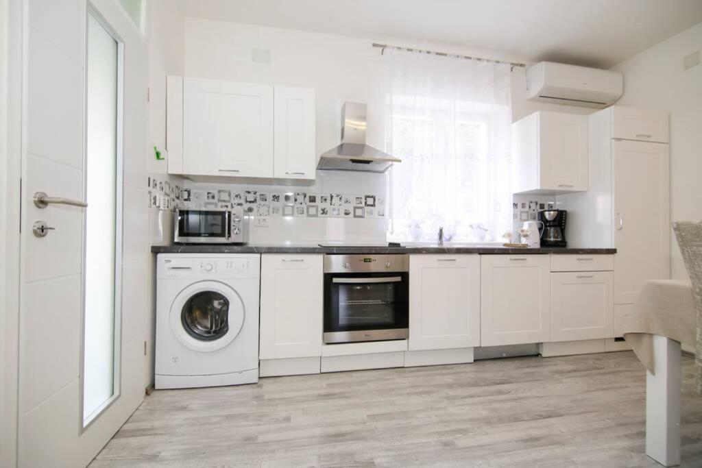 Apartman Buki **** Split Ngoại thất bức ảnh